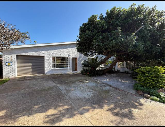 4 BEDROOM HOUSE FOR SALE IN FERREIRA TOWN